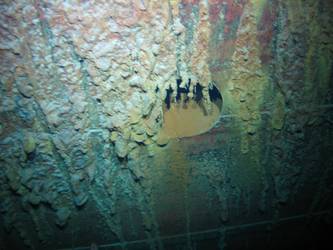 Stbd concealed underwater torpedo tube